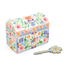 Do it yourself - chest to decorate