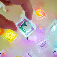 Glo Pals - FARM Light-Up Cubes, 6-Pack