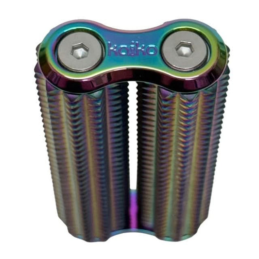spikey hand roller - oil slick 100g