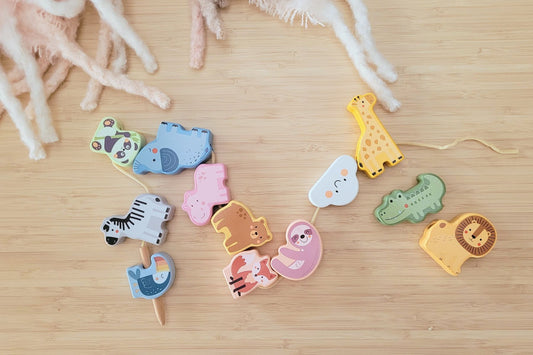 My forest friends lacing animal blocks