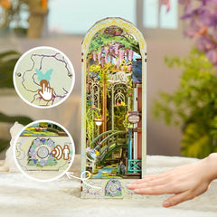 Tonecheer - Giverny Garden Large Book Nook