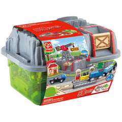 Railway bucket- builder set